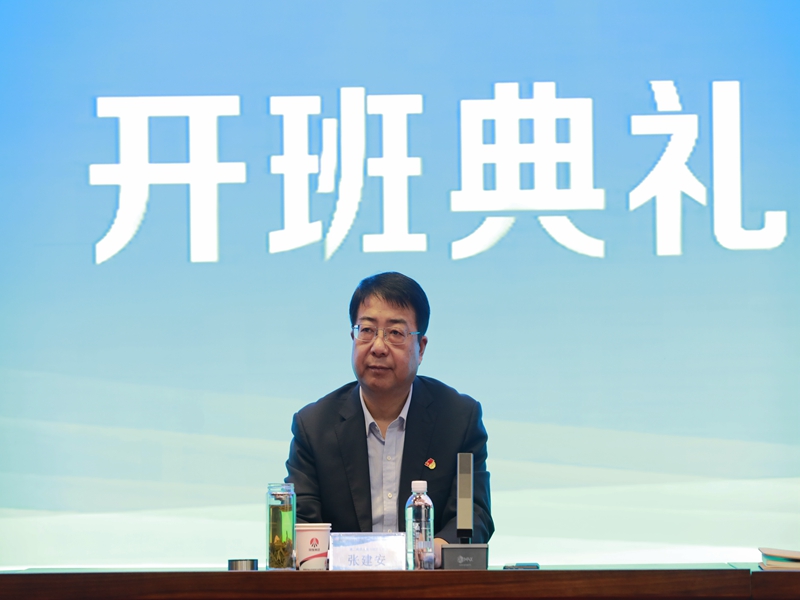 121697094555740379.jpeg 张总_副本.jpg