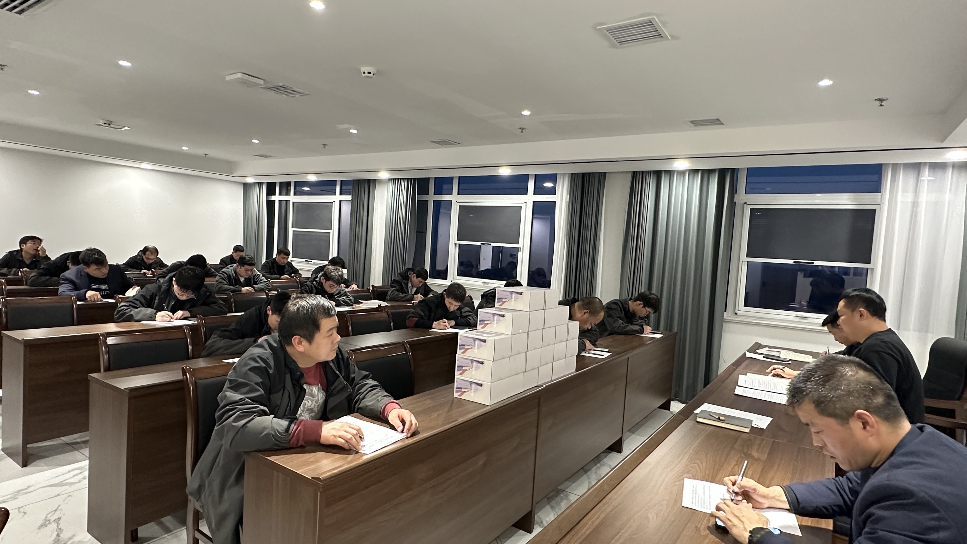301761807057694014.jpeg 业务知识竞赛.png